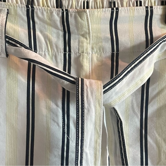 Loft Striped Women's The waist Shorts yellow/black/white with tie size 4 - Picture 2 of 8